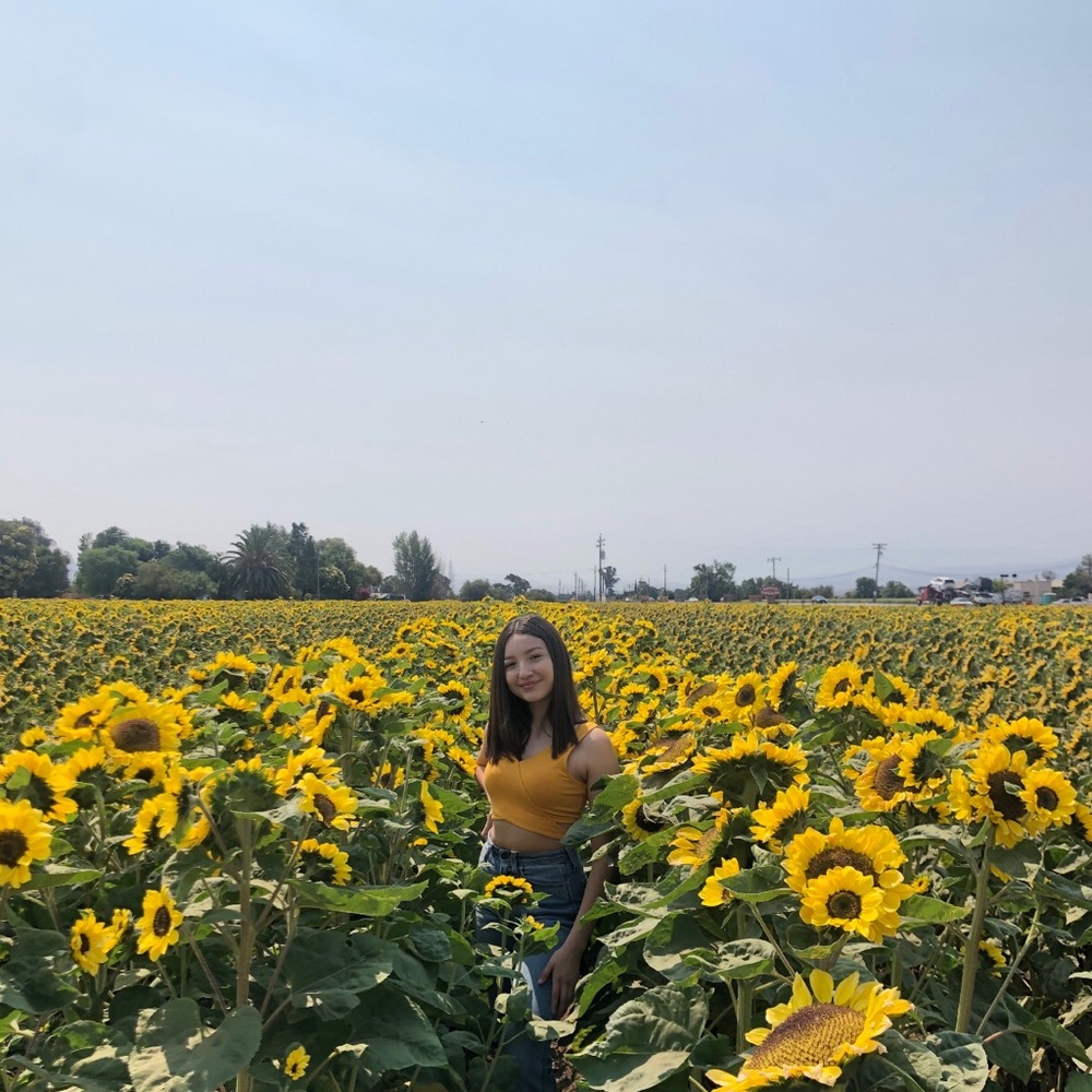 Meet your Posher, Briana